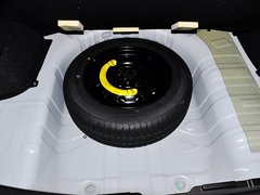 2012款 1.5L 手动 豪华型