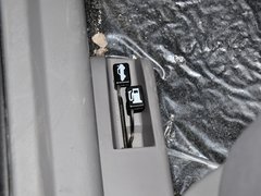 2012款 1.5L 手动 豪华型