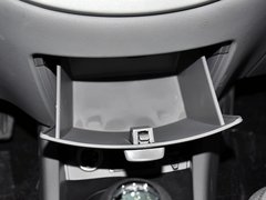 2012款 1.5L 手动 豪华型