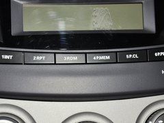 2012款 1.5L 手动 豪华型
