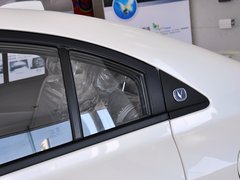 2012款 1.5L 手动 豪华型
