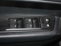 2012款 2.0L 自动 精英版 5座