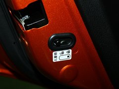 2012款 2.0L 自动 精英版 5座