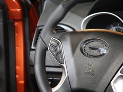 2012款 2.0L 自动 尊贵版 5座