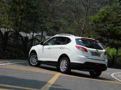 2012款 2.0L 自动 尊贵版 5座