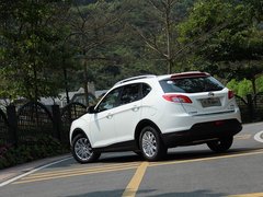 2012款 2.0L 自动 尊贵版 5座