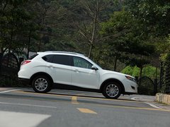 2012款 2.0L 自动 尊贵版 5座
