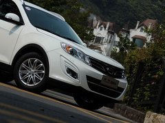 2012款 2.0L 自动 尊贵版 5座