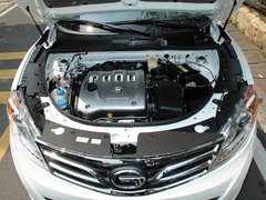 2012款 2.0L 自动 尊贵版 5座