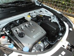 2012款 2.0L 自动 尊贵版 5座