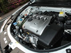 2012款 2.0L 自动 尊贵版 5座
