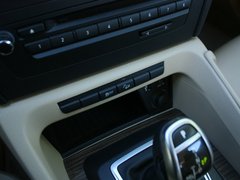 宝马X1 2012款 xDrive20i 2.0T 豪华型 5座