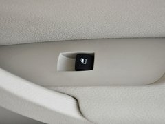 2012款 xDrive28i 2.0T 领先型 5座