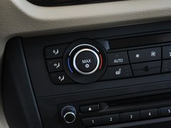 宝马X1 2012款 xDrive28i 2.0T 领先型 5座