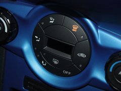 2012款 两厢 1.5L 自动 动感限量版