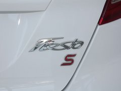 2012款 两厢 1.5L 自动 动感限量版