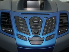 2012款 两厢 1.5L 自动 动感限量版