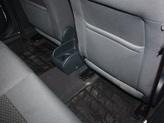 2012款 两厢 1.5L 自动 动感限量版