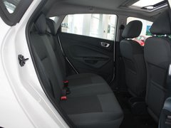 2012款 两厢 1.5L 自动 动感限量版