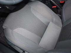 2012款 两厢 1.5L 自动 动感限量版