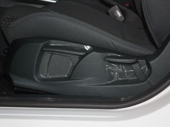 2012款 两厢 1.5L 自动 动感限量版