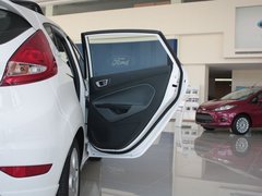 2012款 两厢 1.5L 自动 动感限量版