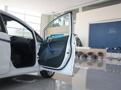 2012款 两厢 1.5L 自动 动感限量版