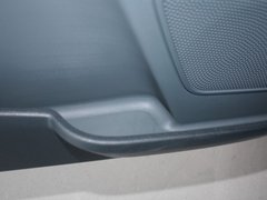 2012款 两厢 1.5L 自动 动感限量版