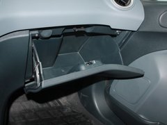 2012款 两厢 1.5L 自动 动感限量版