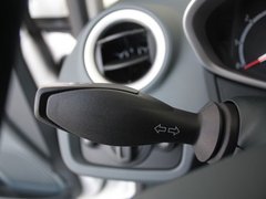 2012款 两厢 1.5L 自动 动感限量版