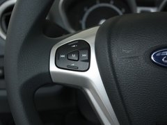2012款 两厢 1.5L 自动 动感限量版