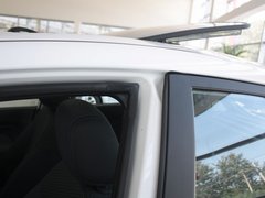 2012款 两厢 1.5L 自动 动感限量版