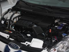 2012款 两厢 1.5L 自动 动感限量版