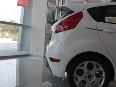 2012款 两厢 1.5L 自动 动感限量版