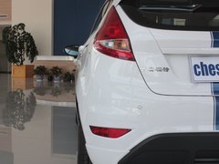 2012款 两厢 1.5L 自动 动感限量版