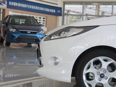 2012款 两厢 1.5L 自动 动感限量版