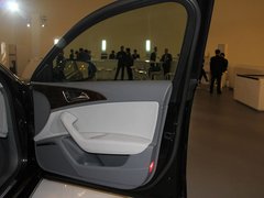 2012款 2.0 TFSI CVT 标准型