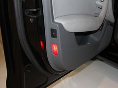 2012款 2.0 TFSI CVT 标准型