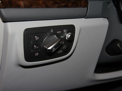2012款 2.0 TFSI CVT 标准型