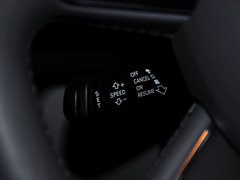 2012款 2.0 TFSI CVT 标准型
