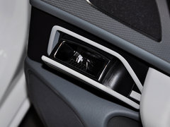 2012款 2.0 TFSI CVT 标准型