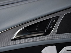 2012款 2.0 TFSI CVT 标准型