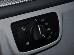 2012款 2.0 TFSI CVT 标准型