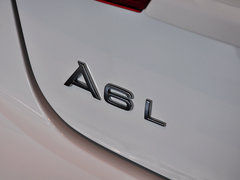 2012款 2.0 TFSI CVT 标准型