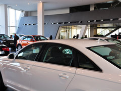 2012款 2.0 TFSI CVT 标准型