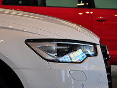 2012款 2.0 TFSI CVT 标准型