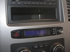 2012款 1.6L 手动 乘用版旗舰型