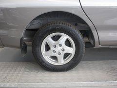 2012款 1.6L 手动 乘用版旗舰型