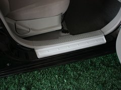 2012款 2.0T 手动 四驱豪华版 5座