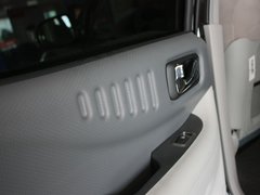 2012款 2.0T 手动 四驱豪华版 5座